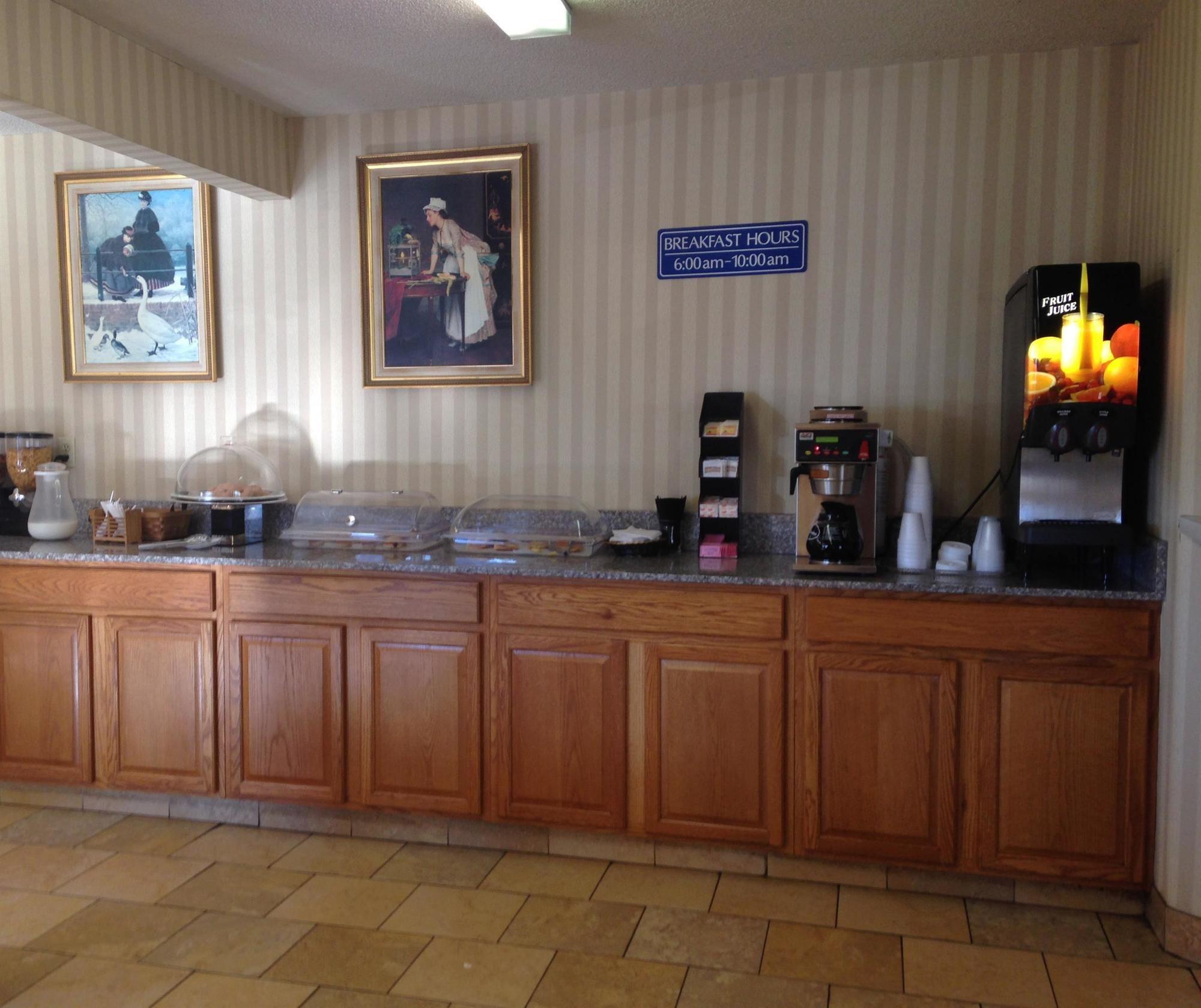 Rodeway Inn Columbus Bagian luar foto