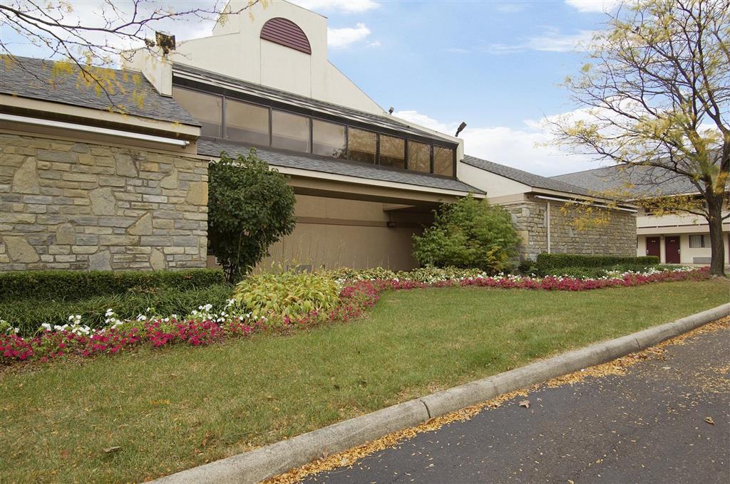 Rodeway Inn Columbus Bagian luar foto