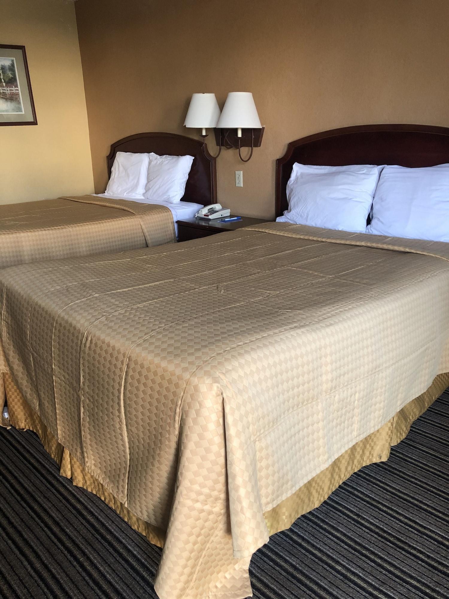 Rodeway Inn Columbus Bagian luar foto
