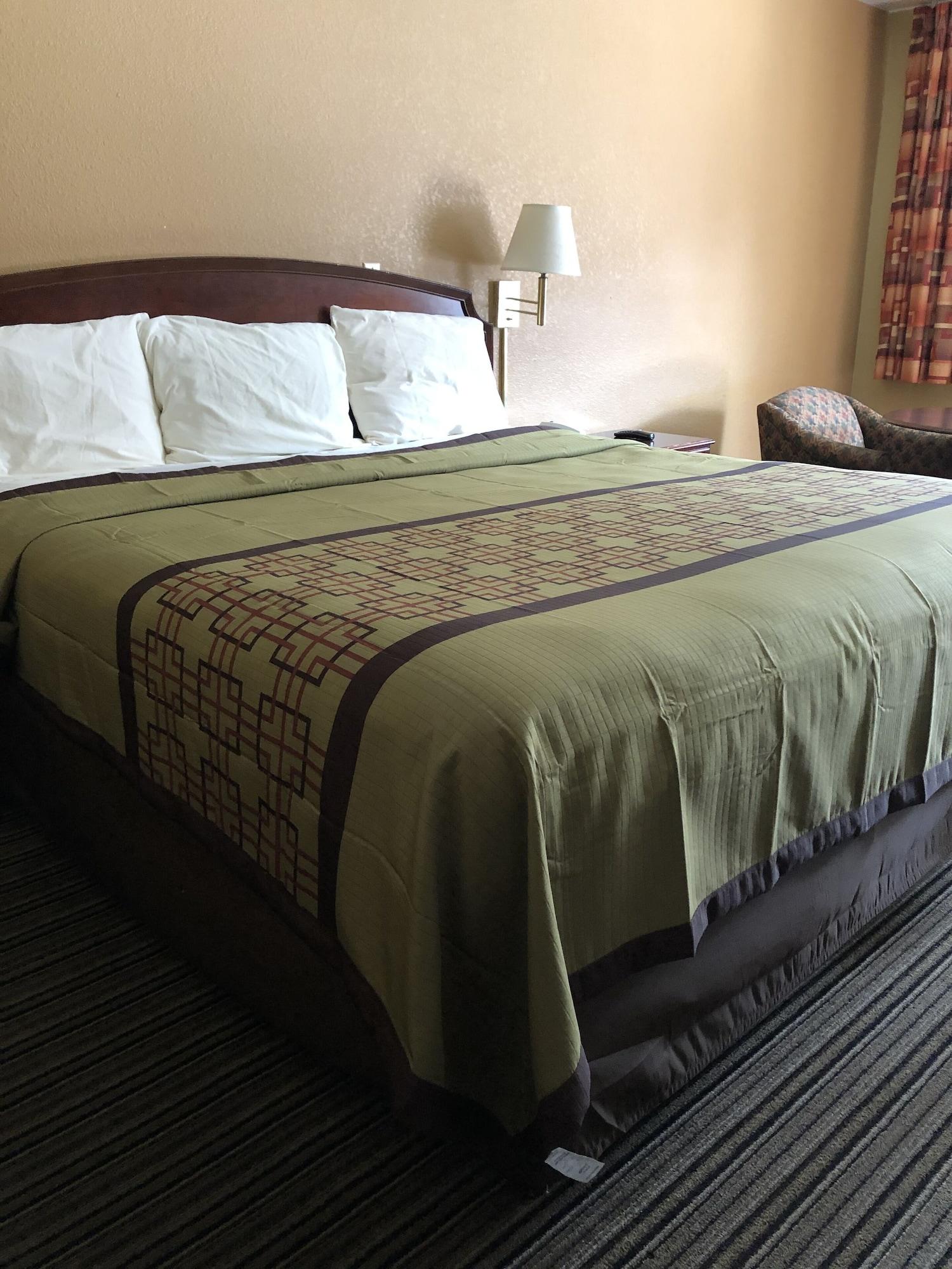 Rodeway Inn Columbus Bagian luar foto